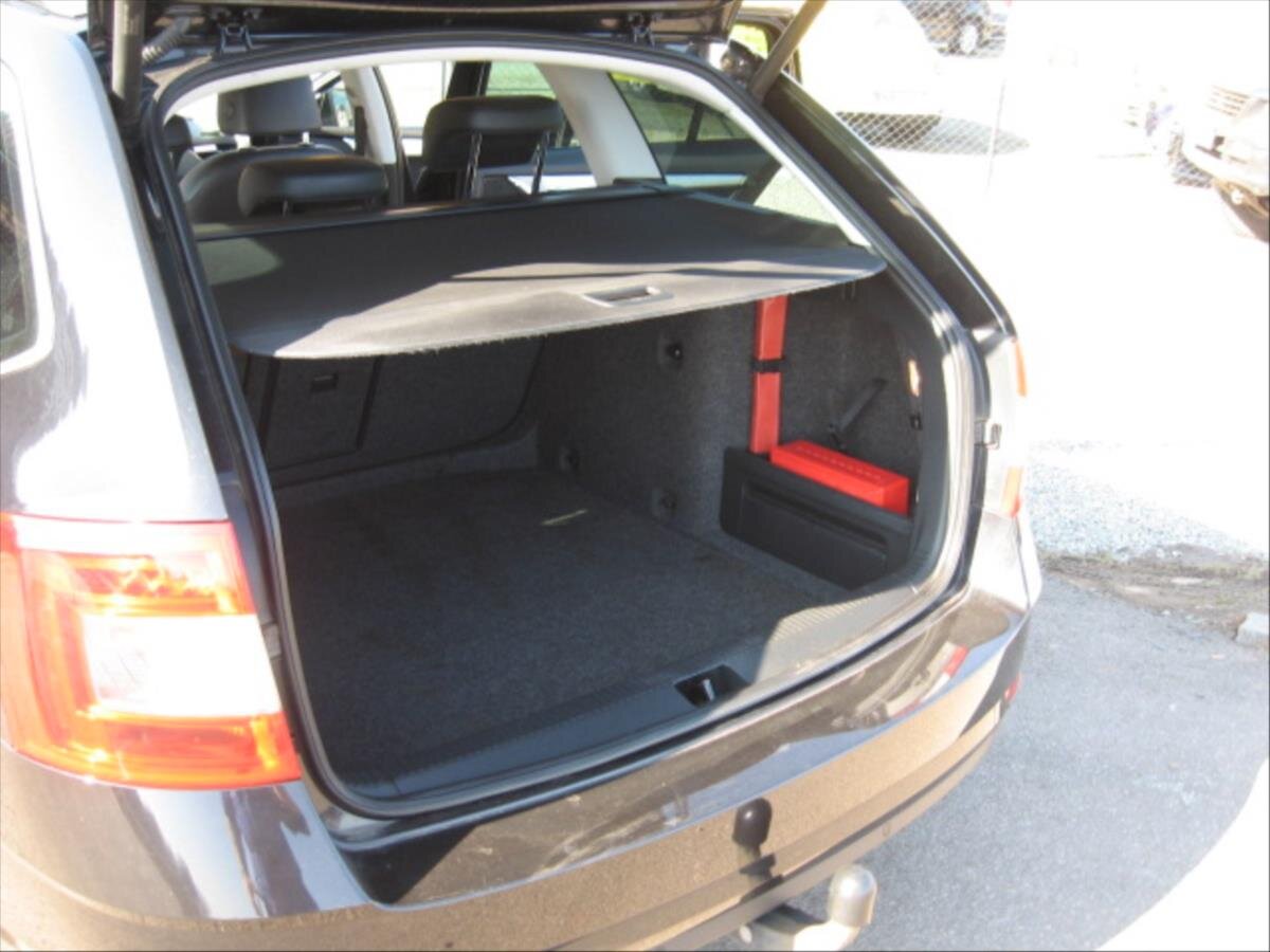 Škoda Octavia Kombi 1,6 l 77 kw