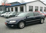 Volkswagen Phaeton 1