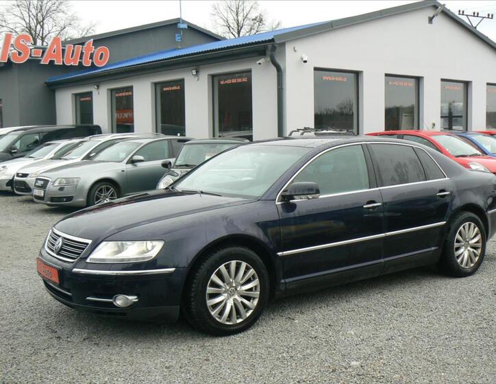 Volkswagen Phaeton 1