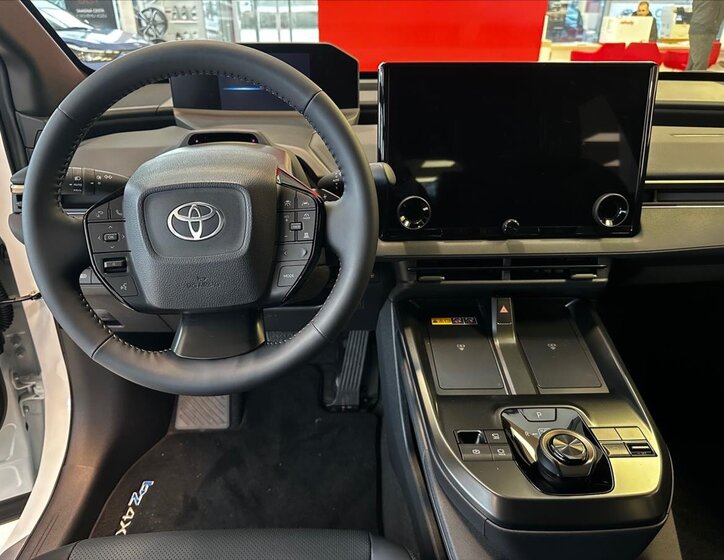 Toyota bZ4X SUV / Terénní 0,0 252 kw