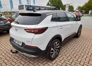 Opel Grandland X SUV 1,6 l 133 kw