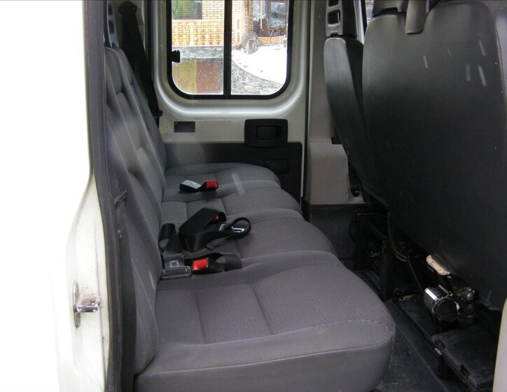 Peugeot Boxer Valník 2,2 l 88 kw