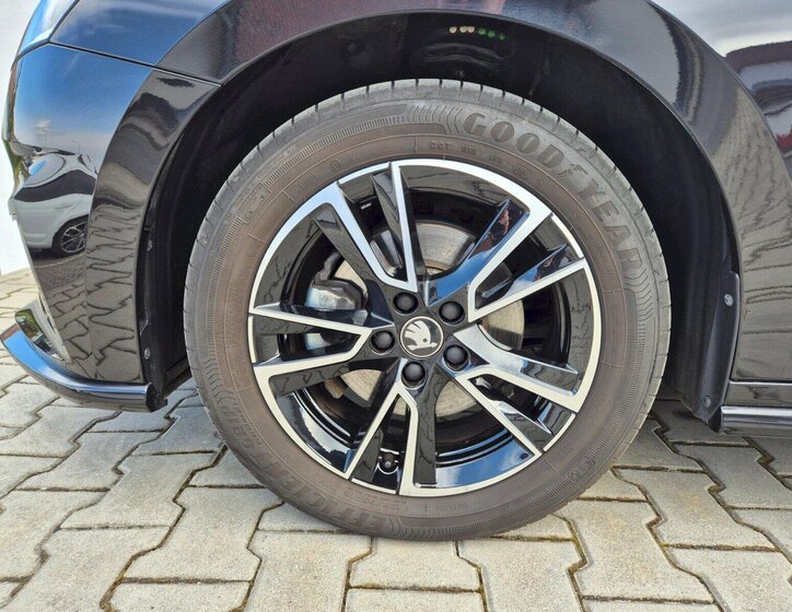 Škoda Fabia Hatchback 1,0 l 85 kw