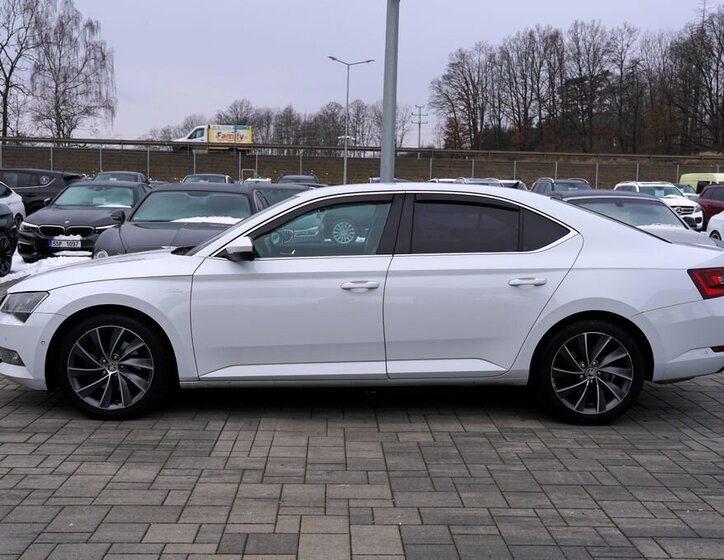 Škoda Superb Sedan 2,0 l 140 kw