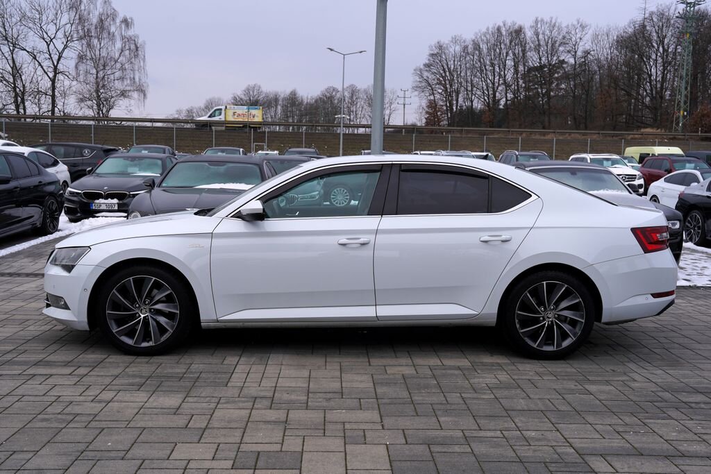 Škoda Superb Sedan 2,0 l 140 kw