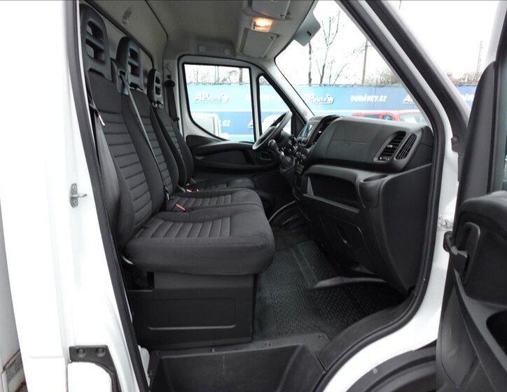 Iveco Daily Skříň 2,3 l 115 kw