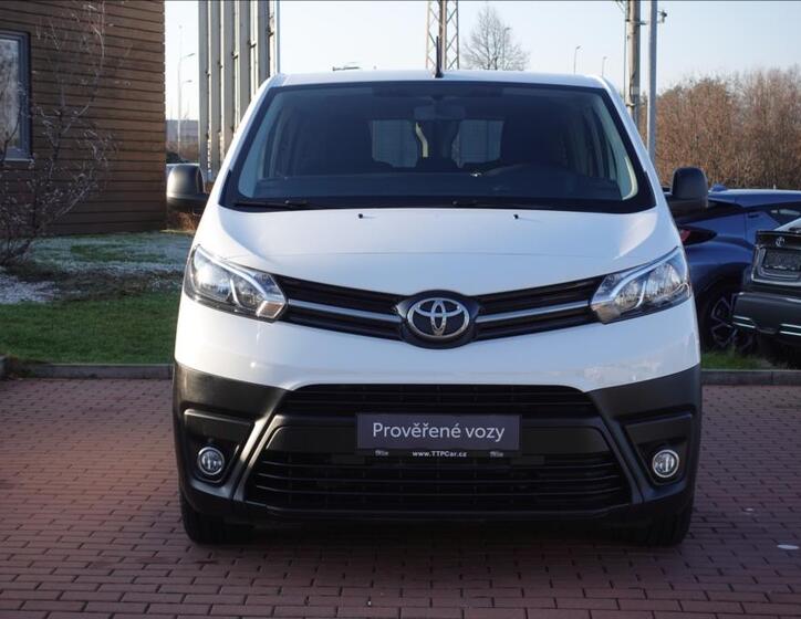 Toyota ProAce Verso 2
