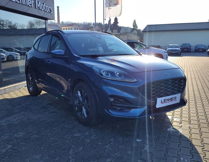 Ford Kuga SUV 1,5 l 110 kw