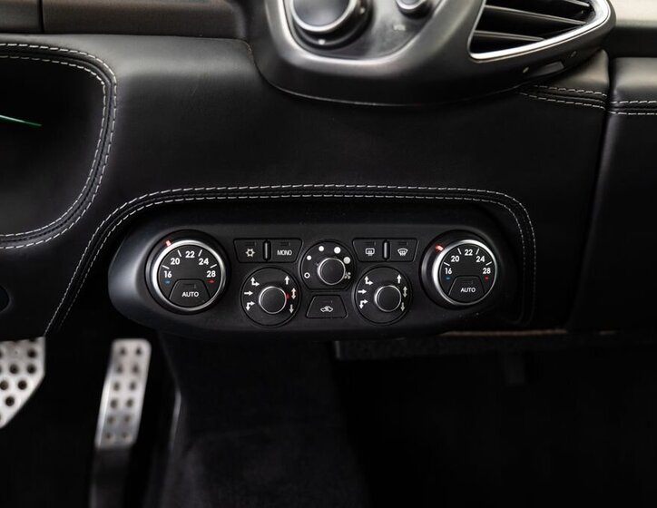 Ferrari 458 Kupé 4,5 l 416 kw