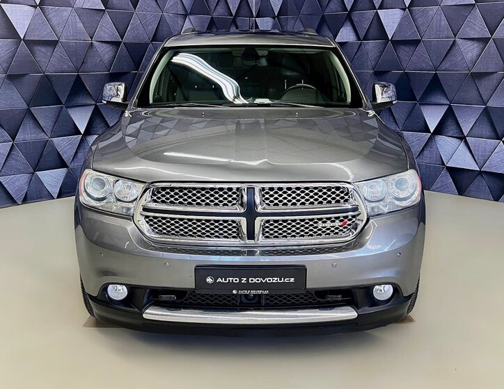 Dodge Durango SUV / Terénní 5,7 l 268 kw