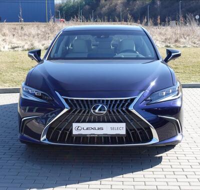 Lexus ES 300h 3