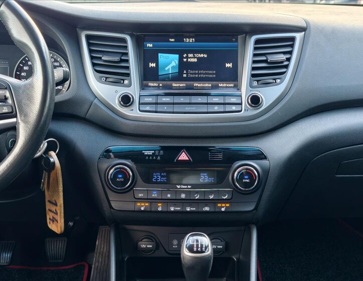 Hyundai Tucson SUV 1,7 l 85 kw