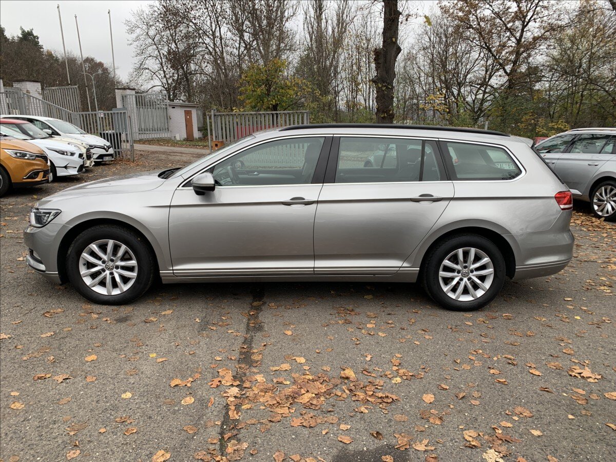 Volkswagen Passat Kombi 2,0 l 110 kw