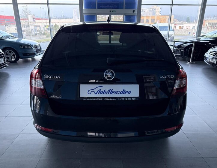 Škoda Rapid Hatchback 999,0 70 kw