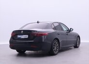 Alfa Romeo Giulia Sedan / Limuzína 2,1 l 110 kw