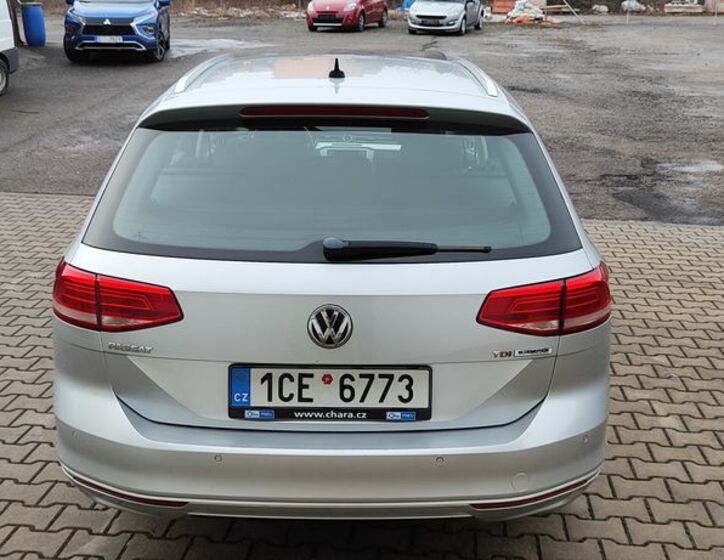 Volkswagen Passat 4