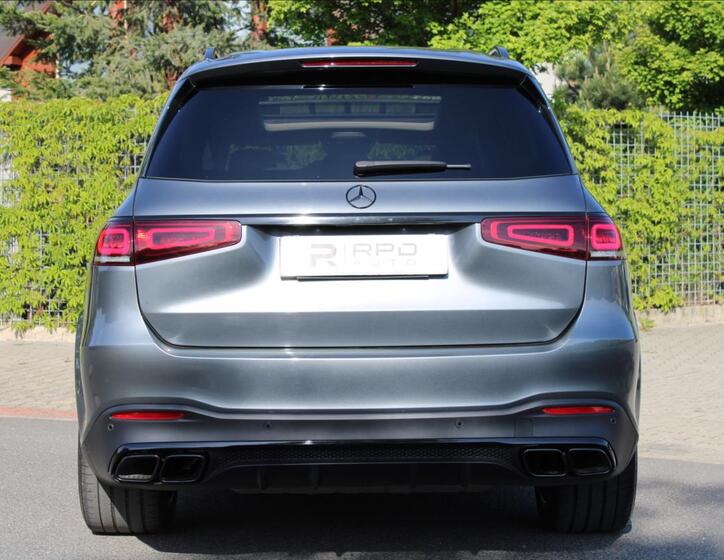 Mercedes-Benz GLS 9