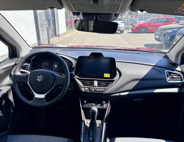 Suzuki S-Cross SUV / Terénní 1,4 l 81 kw