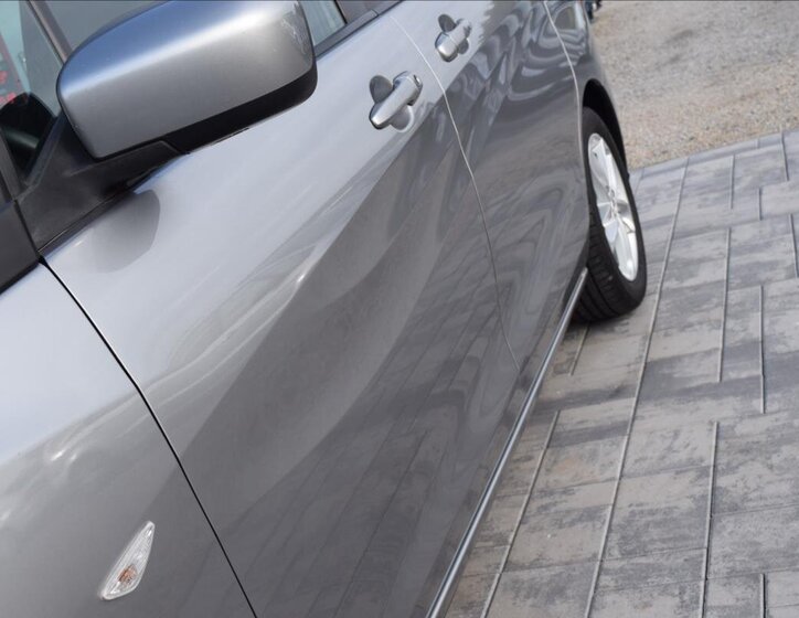 Mazda 5 Kombi 1,8 l 85 kw