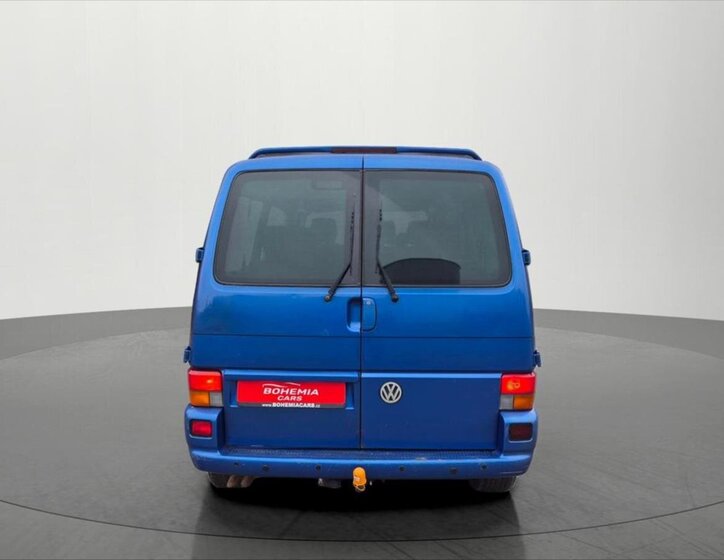 Volkswagen Caravelle Kombi 2,5 l 75 kw