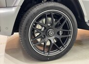 Mercedes-Benz Třídy G SUV / Terénní 4,0 l 430 kw