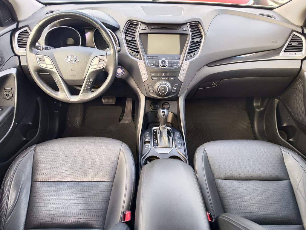 Hyundai Grand Santa Fe