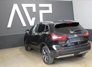Nissan Qashqai SUV / Terénní 1,6 l 96 kw