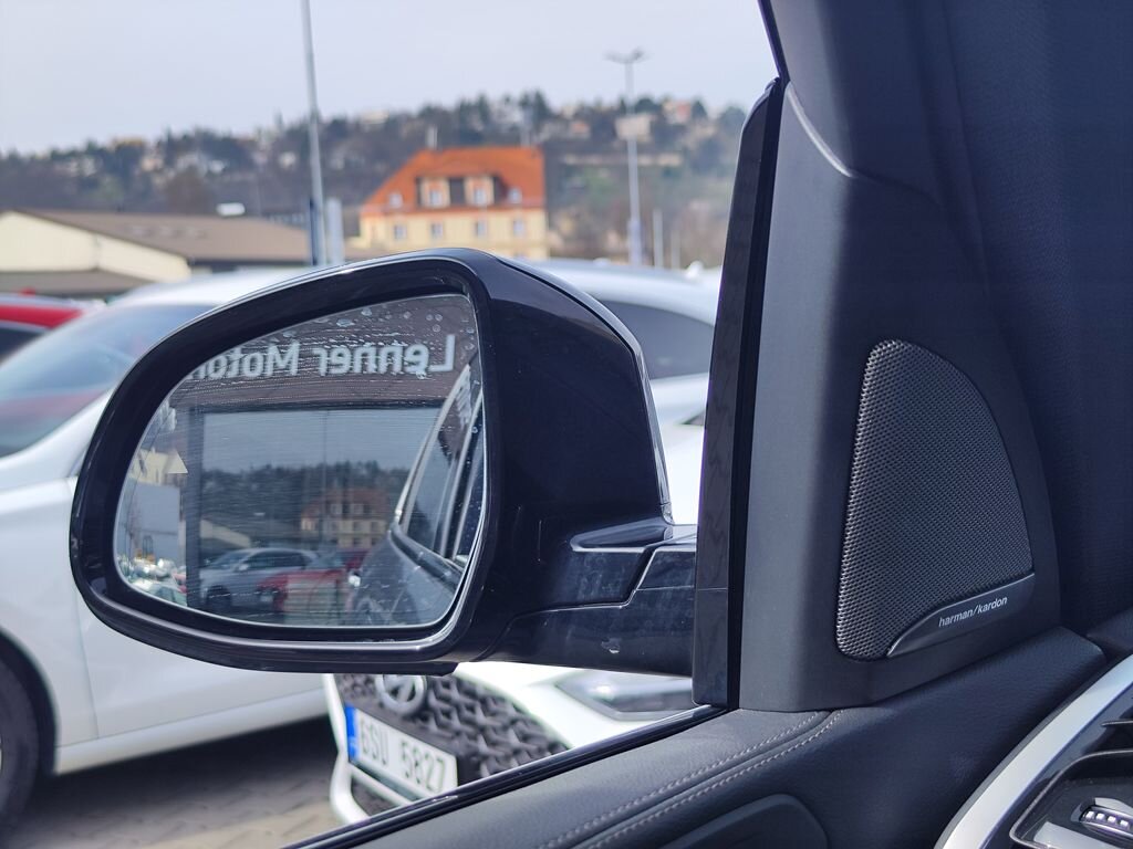 BMW X5 SUV / Terénní 3,0 l 250 kw