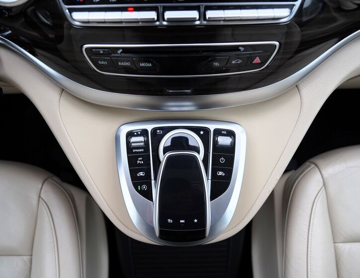 Mercedes-Benz Třídy V MPV 2,1 l 140 kw