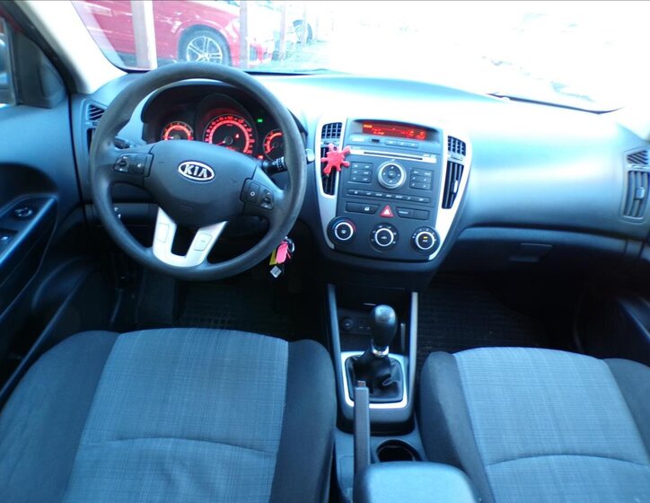 KIA Ceed Kombi 1,4 l 77 kw