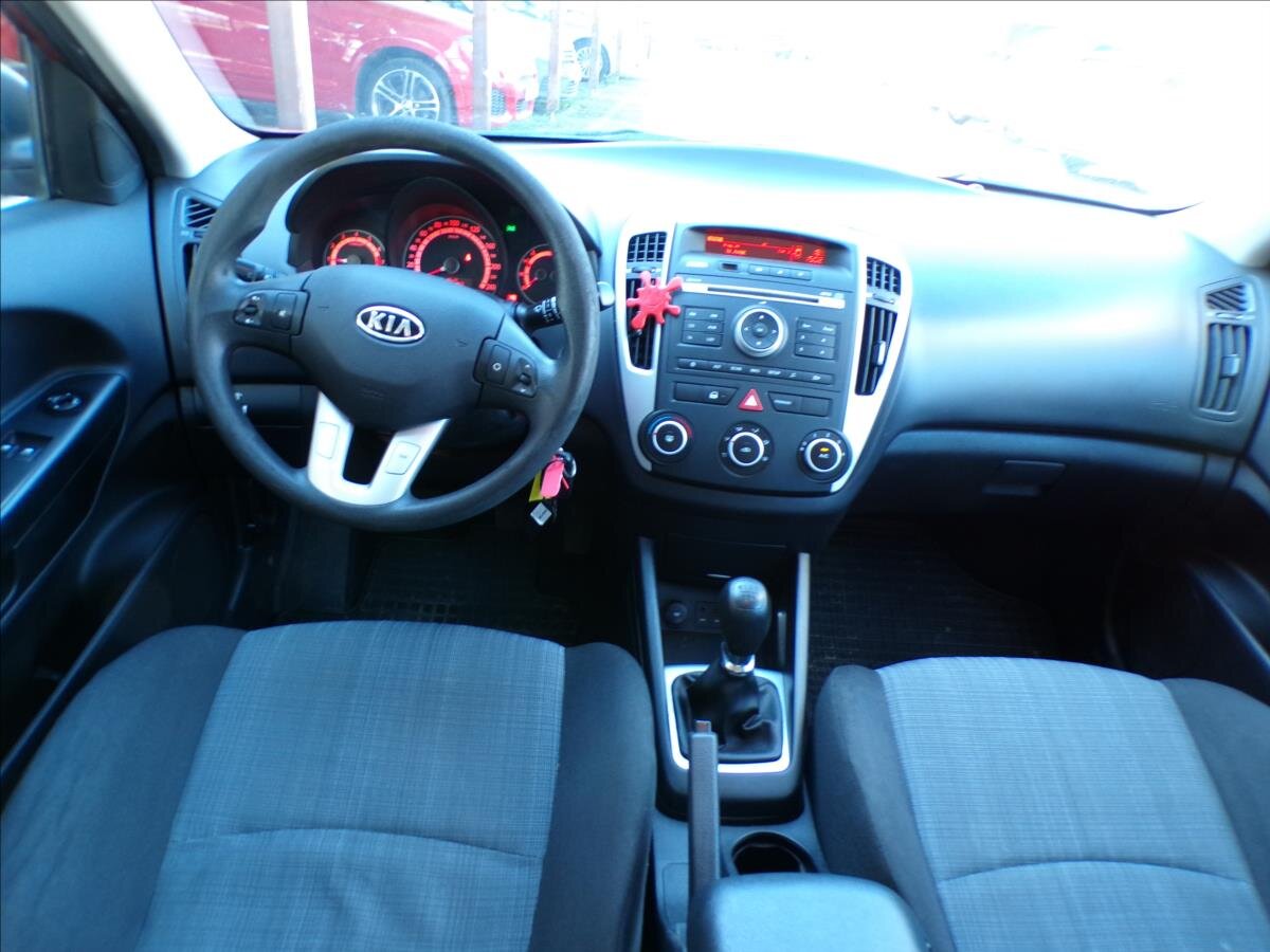 KIA Ceed Kombi 1,4 l 77 kw