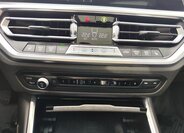 BMW Řada 3 Sedan / Limuzína 2,0 l 215 kw