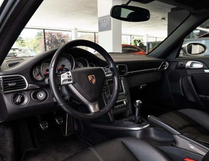 Porsche 911 Kupé 3,8 l 261 kw