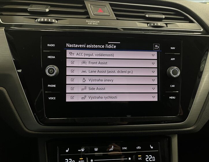 Volkswagen Touran MPV 1,5 l 110 kw