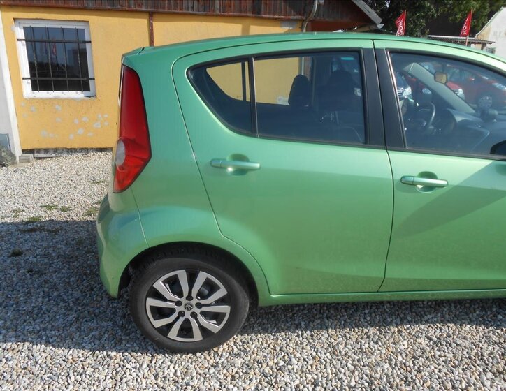 Opel Agila Hatchback 1,2 l 63 kw
