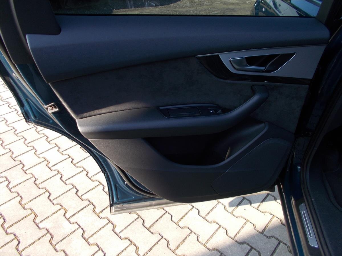 Audi Q7 SUV 3,0 l 160 kw