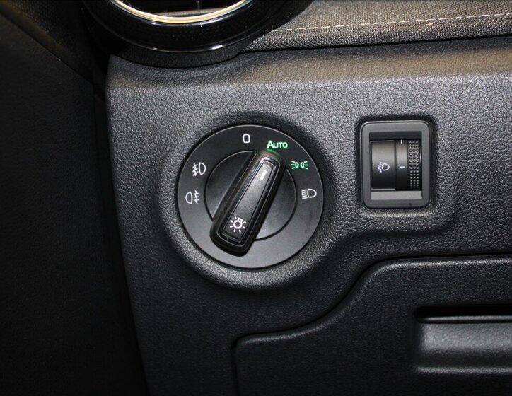 Škoda Fabia Hatchback 999,0 85 kw