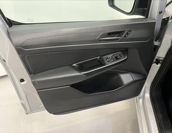 Volkswagen Caddy Skříň 2,0 l 55 kw