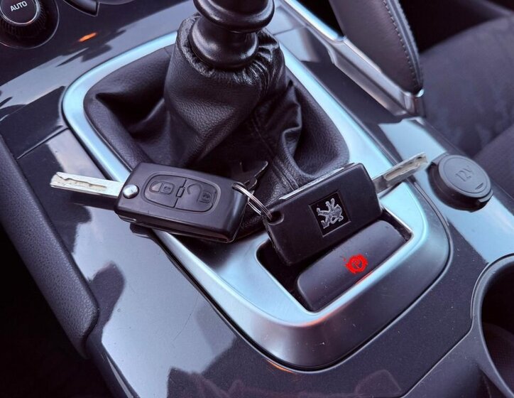 Peugeot 3008 Kombi 2,0 l 110 kw