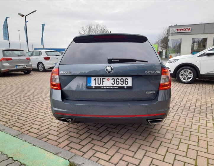 Škoda Octavia Kombi 2,0 l 135 kw
