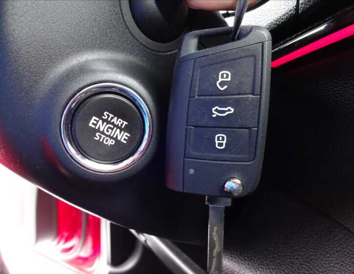 Škoda Karoq Kombi 2,0 l 110 kw