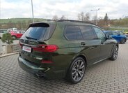 BMW X7 SUV / Terénní 4,4 l 390 kw