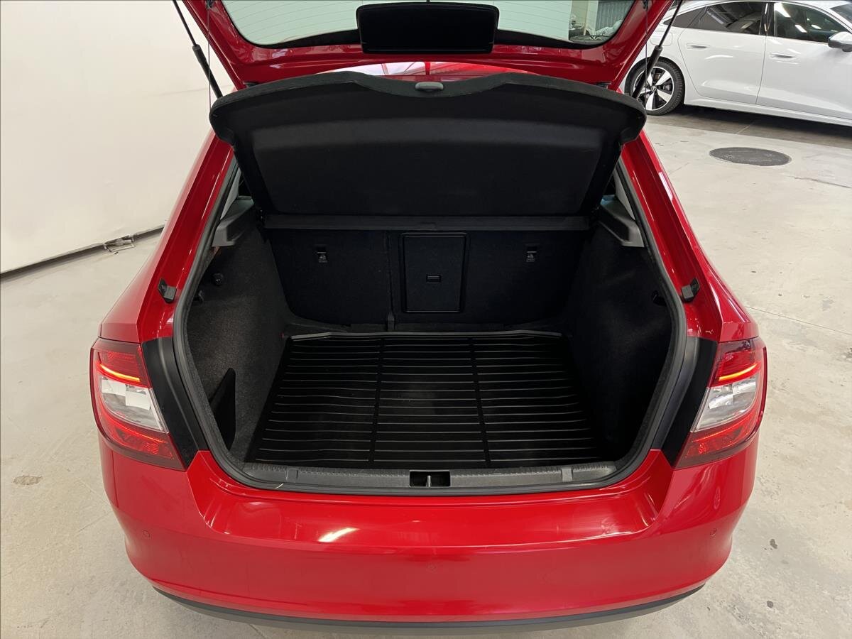 Škoda Rapid Liftback 999,0 81 kw