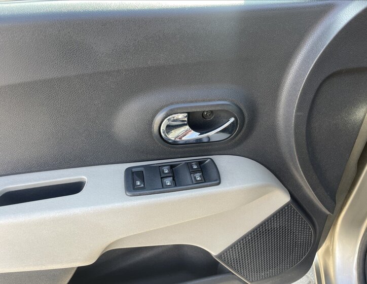 Dacia Lodgy Kombi 1,6 l 60 kw