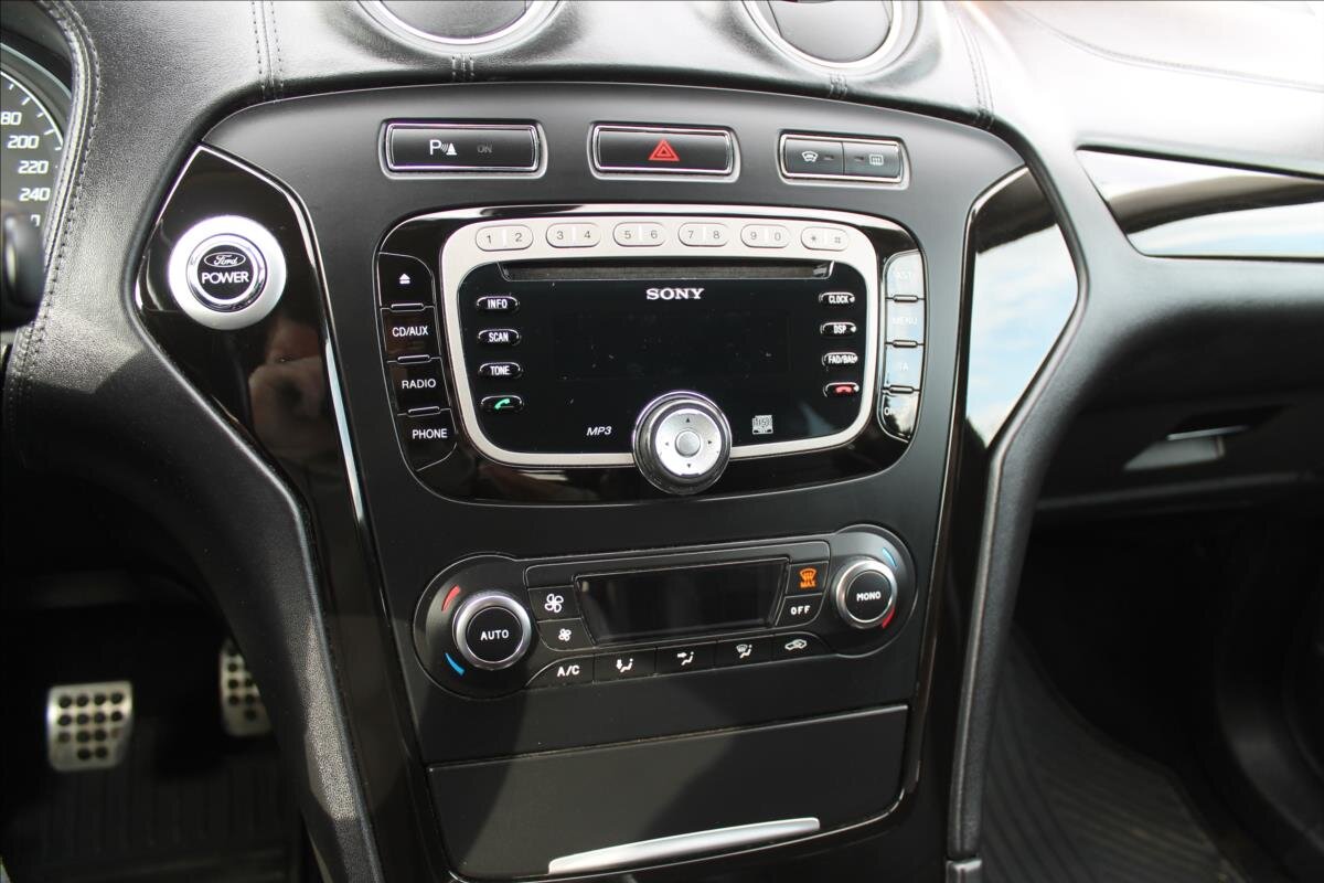 Ford Mondeo Kombi 2,0 l 103 kw