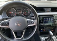 Volkswagen Passat 11