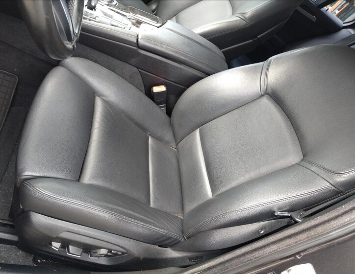 BMW Řada 5 Kombi 3,0 l 190 kw