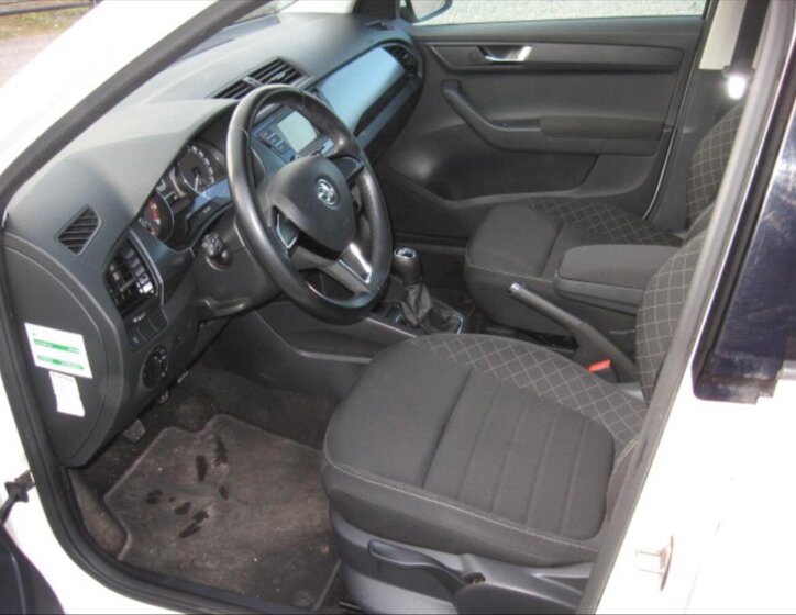 Škoda Fabia Hatchback 1,2 l 66 kw