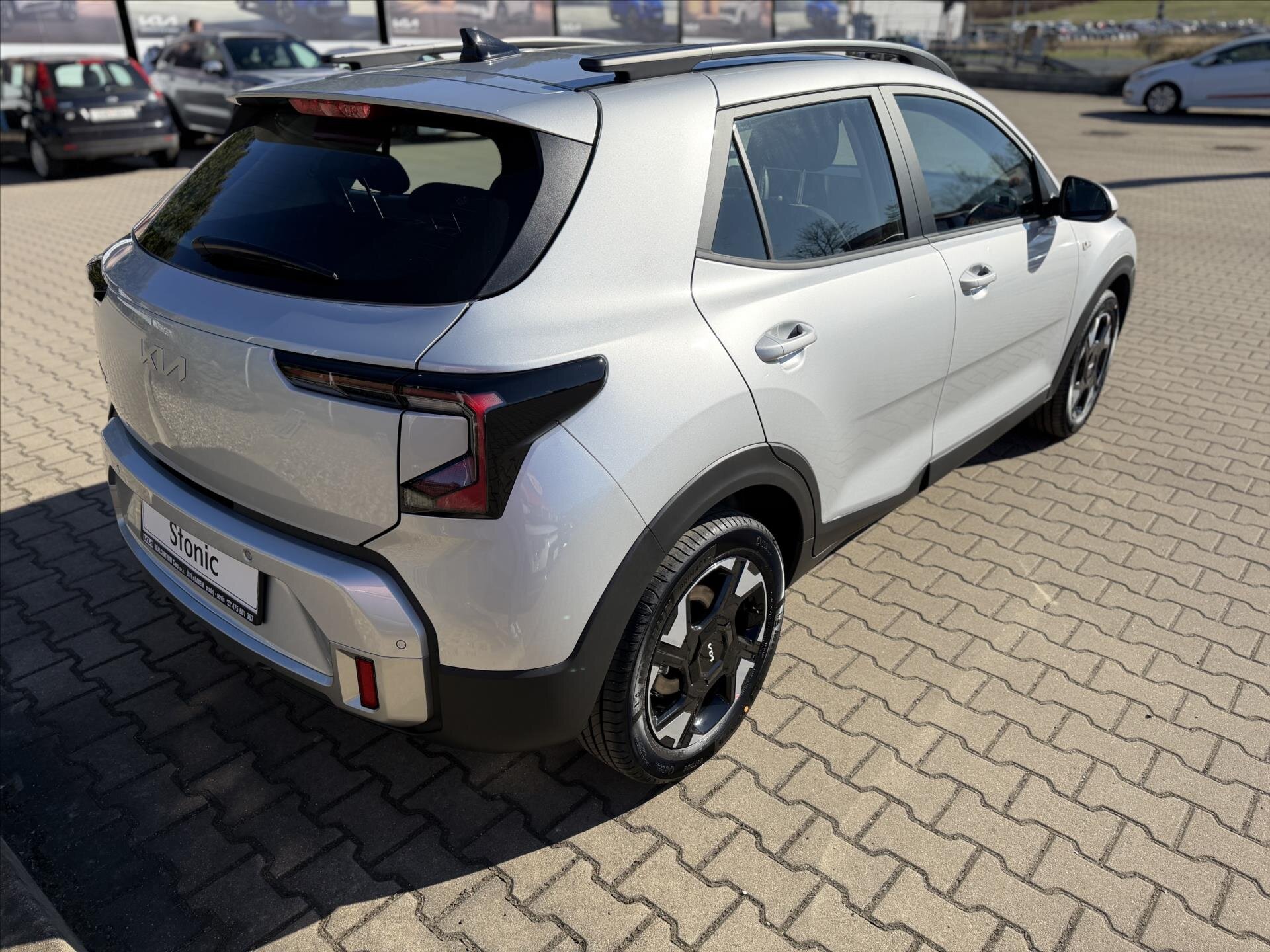 KIA Stonic SUV / Terénní 998,0 74 kw