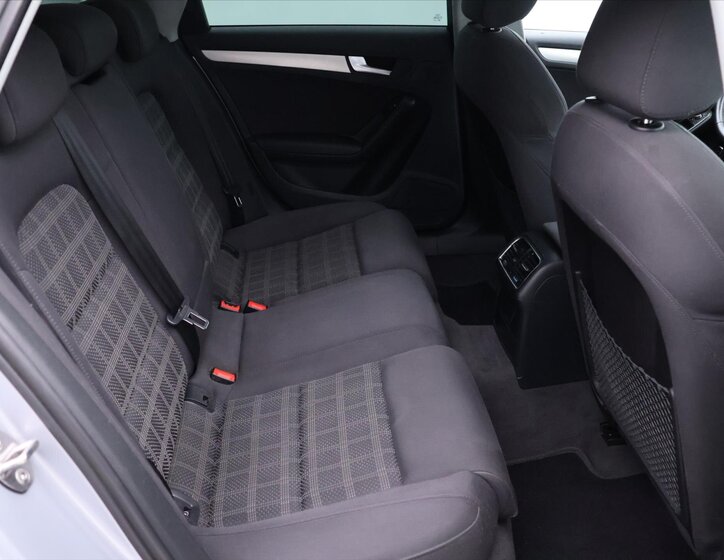 Audi A4 Kombi 2,0 l 110 kw